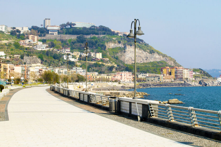 Lungomare Pertini di Pozzuoli (Via Napoli)